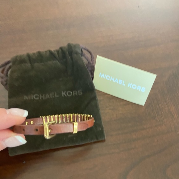 Michael Kors Brown Leather Gold Bracelet - Picture 2 of 3